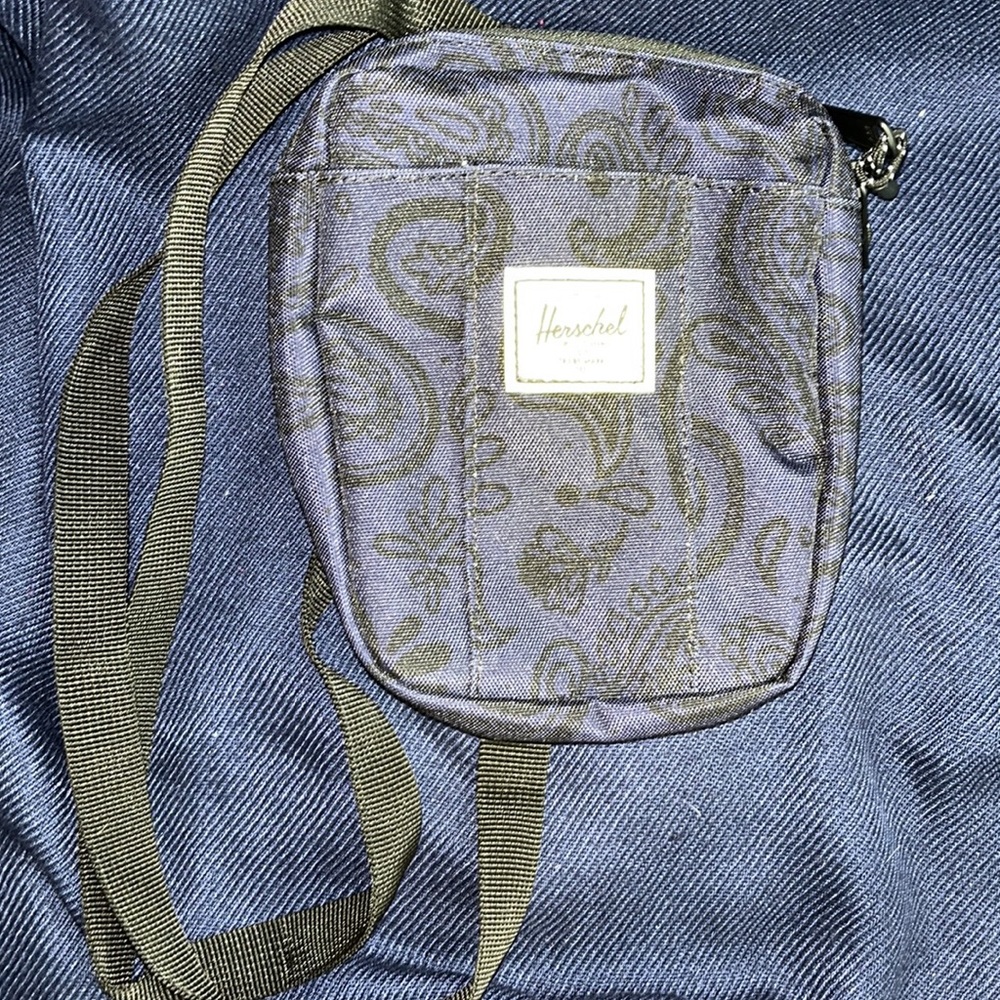 Herschel Blue & black crossbody bag NWOT